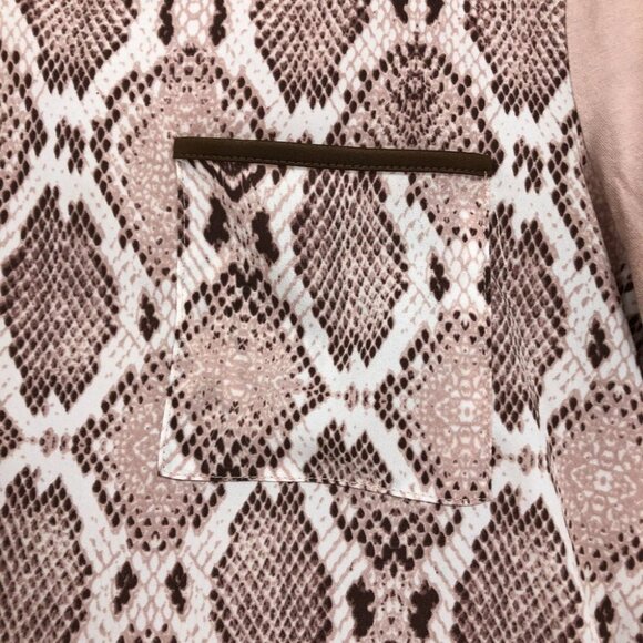 Joe Fresh pale  pink brown snakeskin print pocket t-shirt - Picture 10 of 14